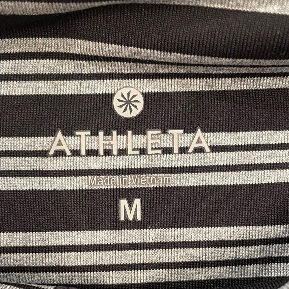 Athleta Chaturanga Striped Capri leggings Black Gray M athleisure yoga workout - Picture 3 of 9